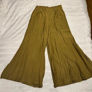New Olive Green Wide-Leg Women's Pants